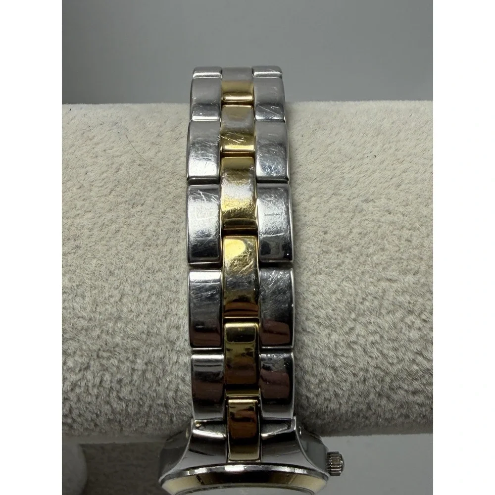 Guess Waterpro G66281L New Battery Ladies Watch 25MM 6.75